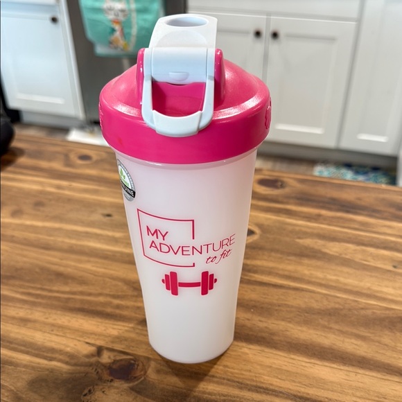 My Adventure to Fit Other - Fitness Shaker